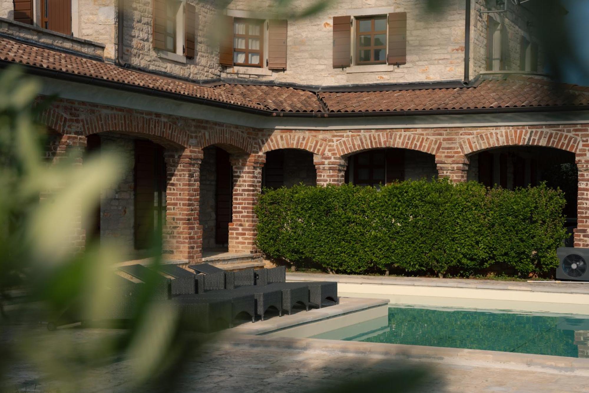 Theblueview Villas Near Porec Sveti Lovrec Pazenaticki Exterior photo